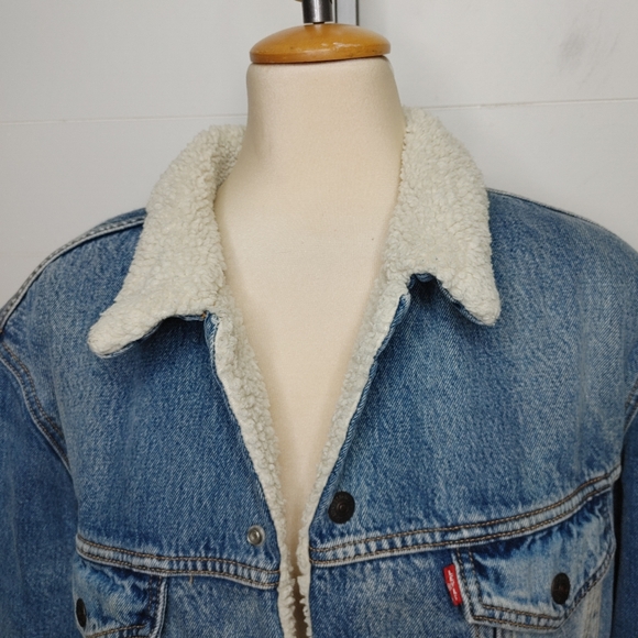 COPY Levi's long Sherpa trucker denim jacket size M - Picture 2 of 16
